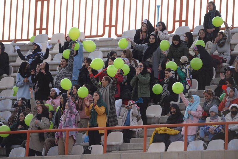 دیدار شمس آذر با سپاهان؛ رایگان شد