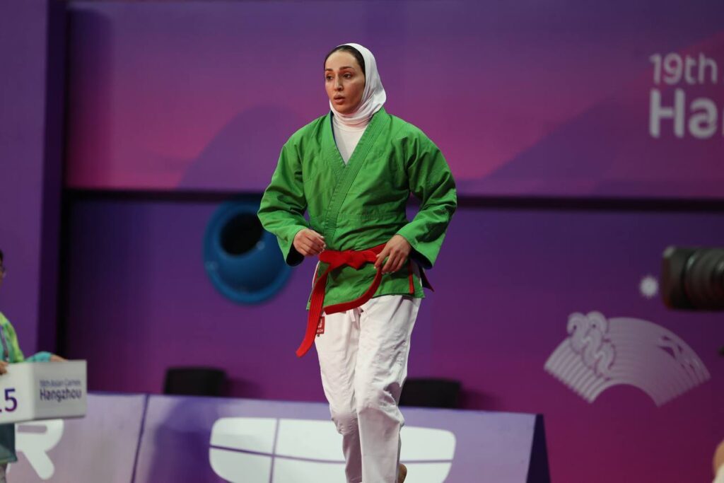 وداع زود هنگام آذرپیوند