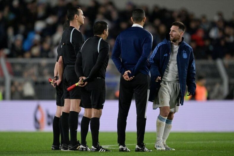 داور جنجالی قاضی دیدار الهلال-النصر