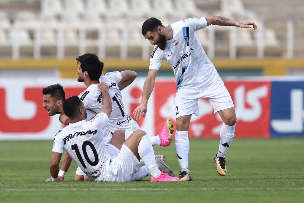 نیمه اول پیکان - شمس آذر؛ 1-1