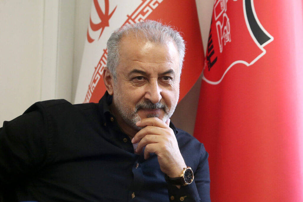 مدیرعامل پرسپولیس برای کمک به سپاهان اعلام آمادگی کرد