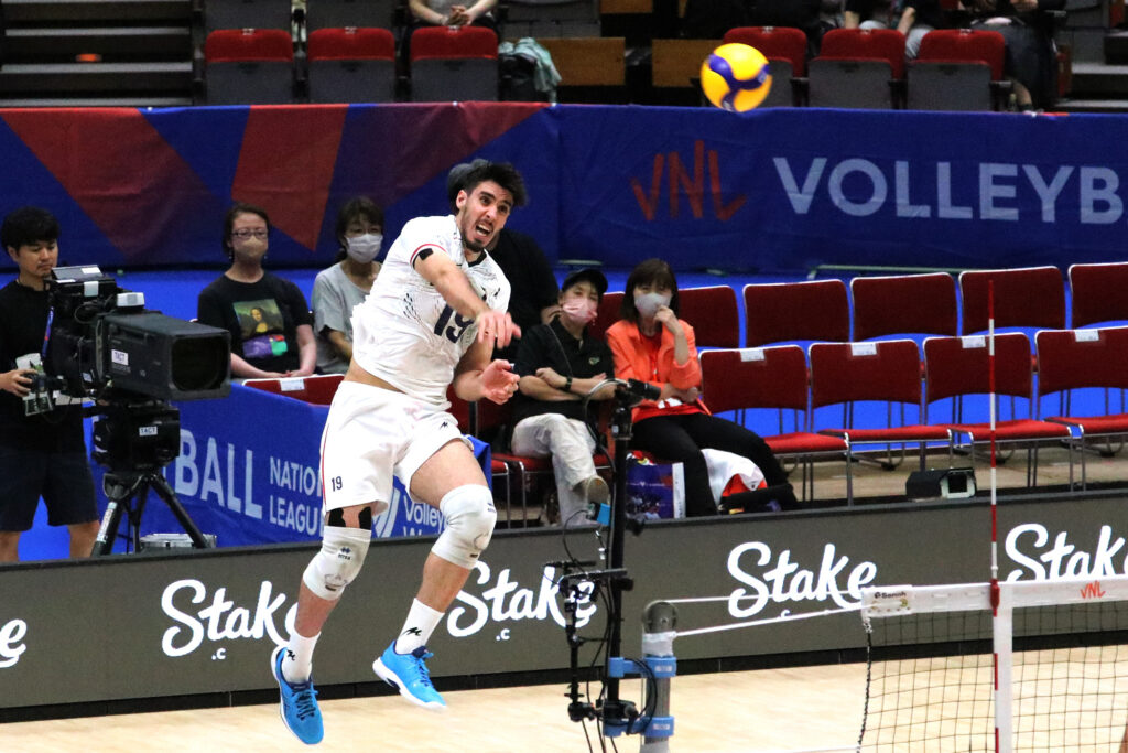 خانزاده: عملکرد واقعی ام در VNL را هنوز ندیدید