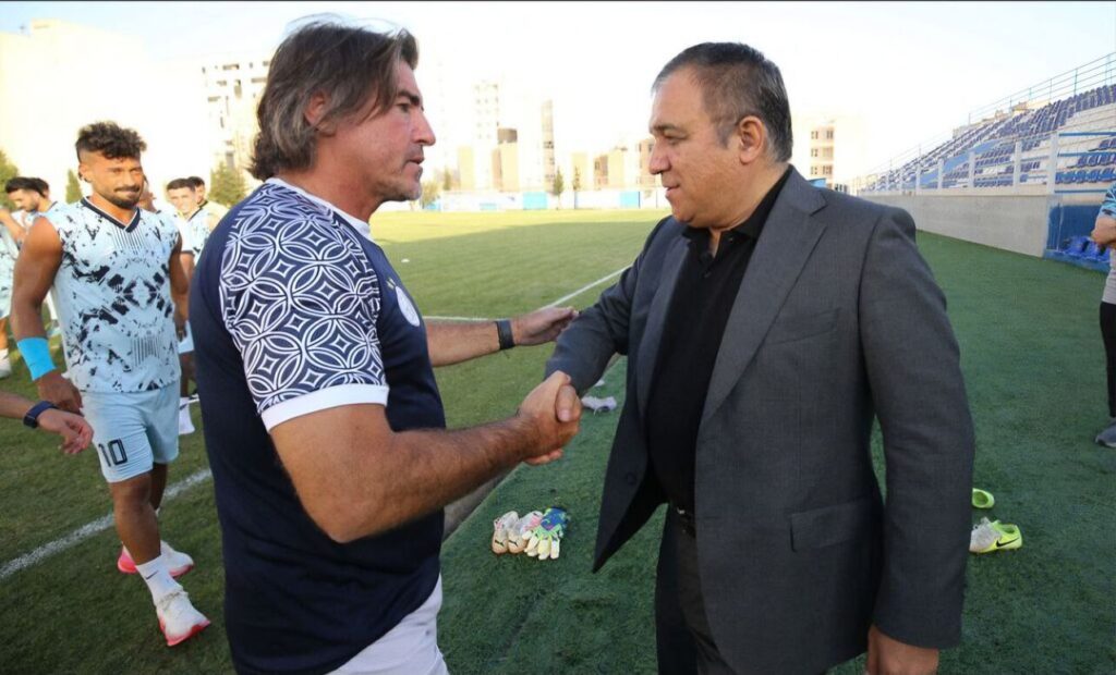 احتمال زلزله مدیریتی در ساختمان آبی‌‌