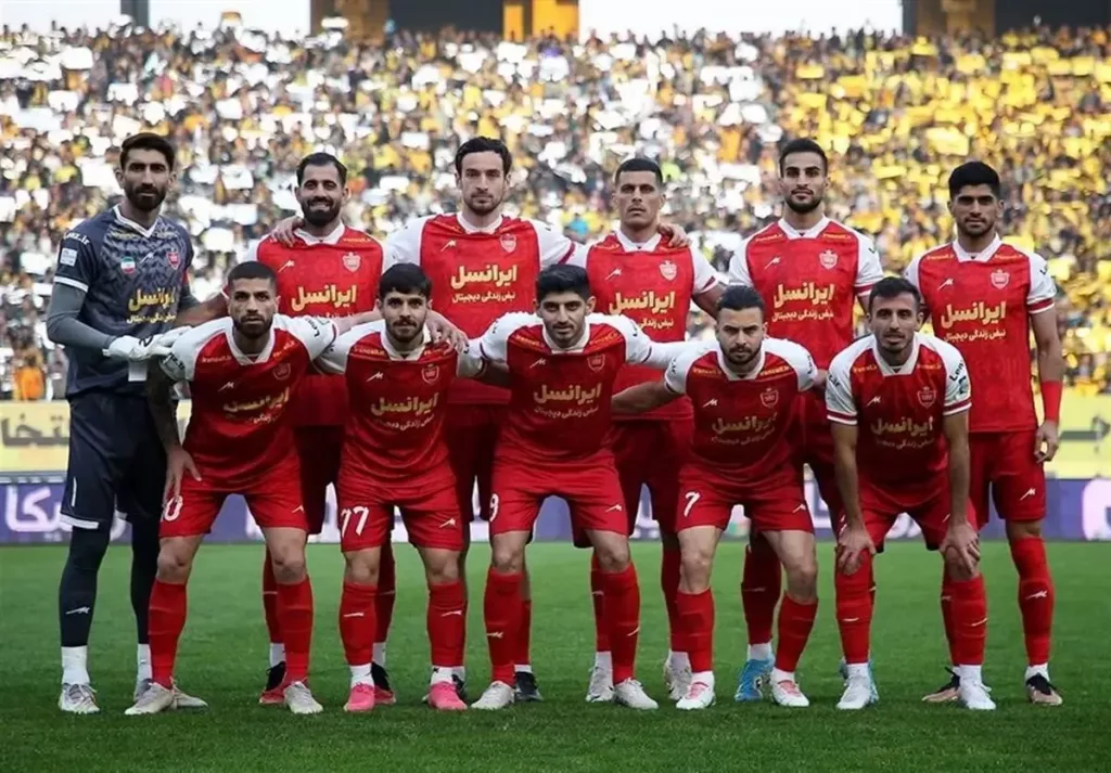 پرسپولیس مقابل صدرنشین لیگ آزادگان