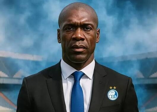 مشاور گم‌شده استقلال؛ سیدورف کجاست و قرارداد دقیقاً با کی بسته شده؟