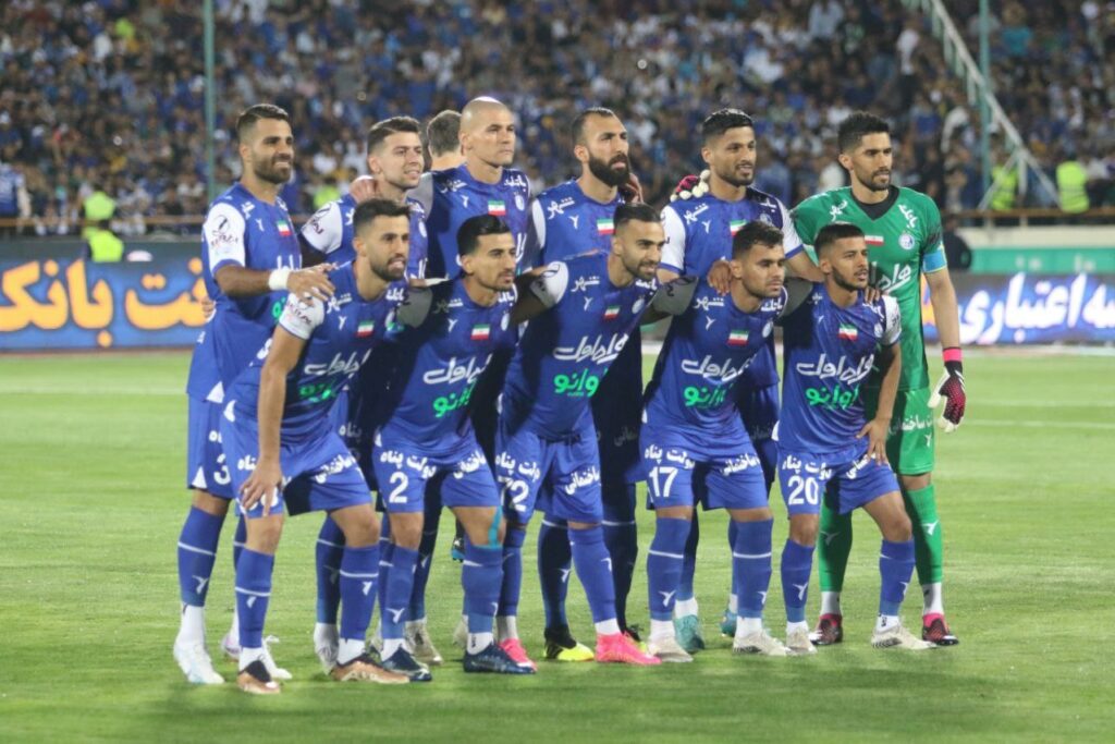 اعتراض یک استقلالی به مدیر پرسپولیس