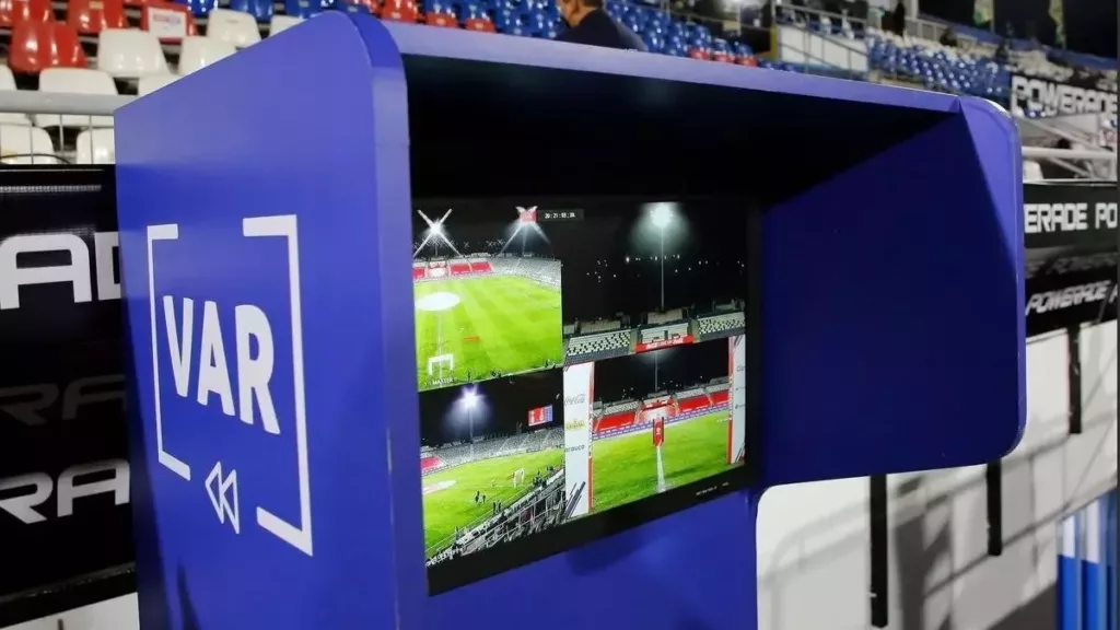 موافقت فیفا با VAR در دربی؟ هنوز نه!