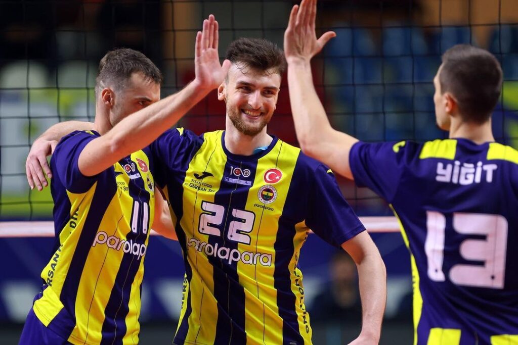 برد فنرباغچه برای صعود به دور بعد cev cup