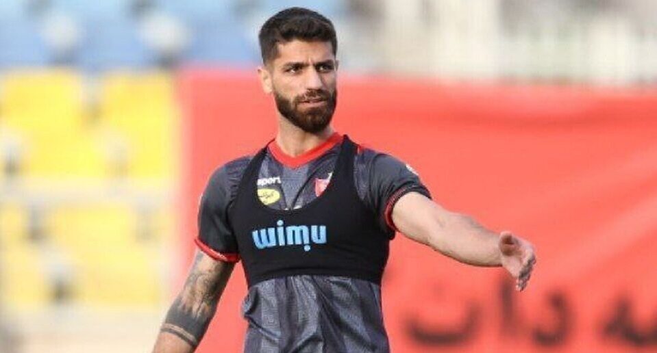 سرلک از پرسپولیس جدا شد