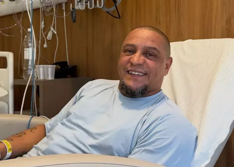 کارلوس جراحی شد!