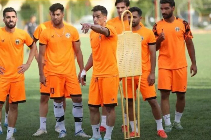بازیکنی که خداحافظی‌اش را پس گرفت!