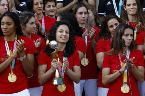 اشتباه بزرگ اسپانیایی‌ها در تیم ملی زنان!