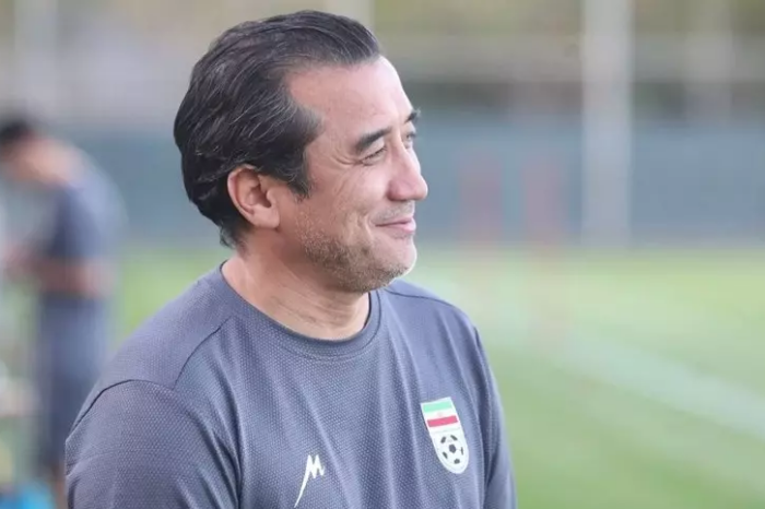 کناره‌گیری «خداداد عزیزی» از کادر فنی تیم ملی