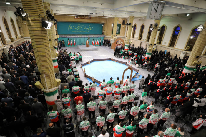 محمودی: حضرت آقا روی ورزش اشراف کامل دارند